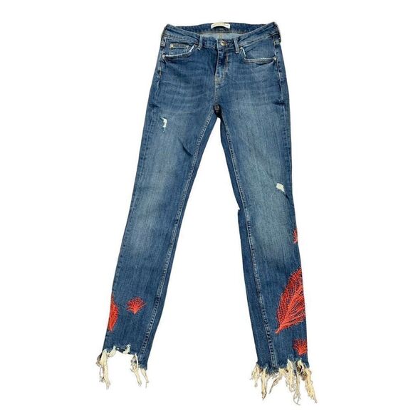 zara womens blue red leaf print jeans denim mid rise 2 xs - Picture 1 of 5